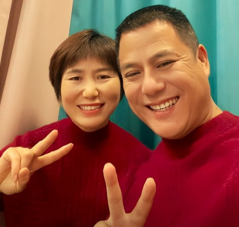 带货|小杨哥爸爸误发不雅视频后续详情：群已宣称解散，当事人狂删评论