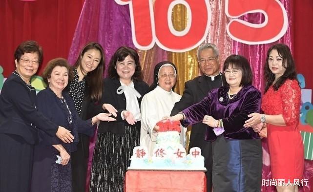 林心如|林心如为女儿大办生日宴!45岁嫩回少女惊艳全场,5岁女儿气质绝