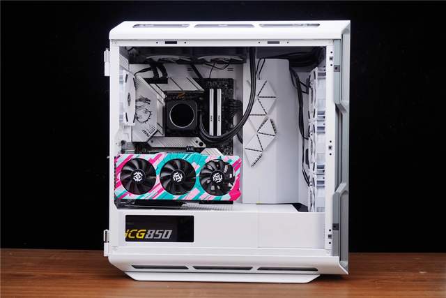 海盗船|12代酷睿装机分享,看美商海盗船iCUE 5000T 怎么“一网打尽”