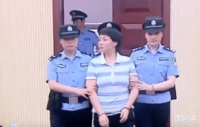 2014年,江苏一吸毒母亲将女儿吊死在鸡棚,面对审判:我怀孕了