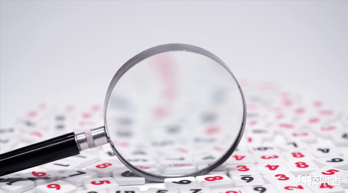 机器人|电商平台公开卖“老师们”小视频，一个小小U盘还能这么玩？