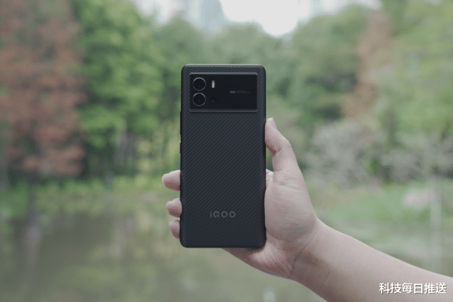 高通骁龙|骁龙8凭什么成为旗舰标配？