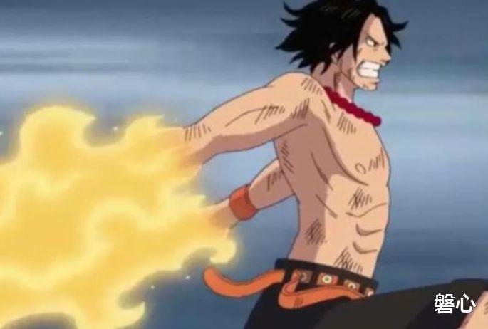 漫画|大神为还原火拳艾斯,火烧珍藏的手办,这致敬的方式真费钱