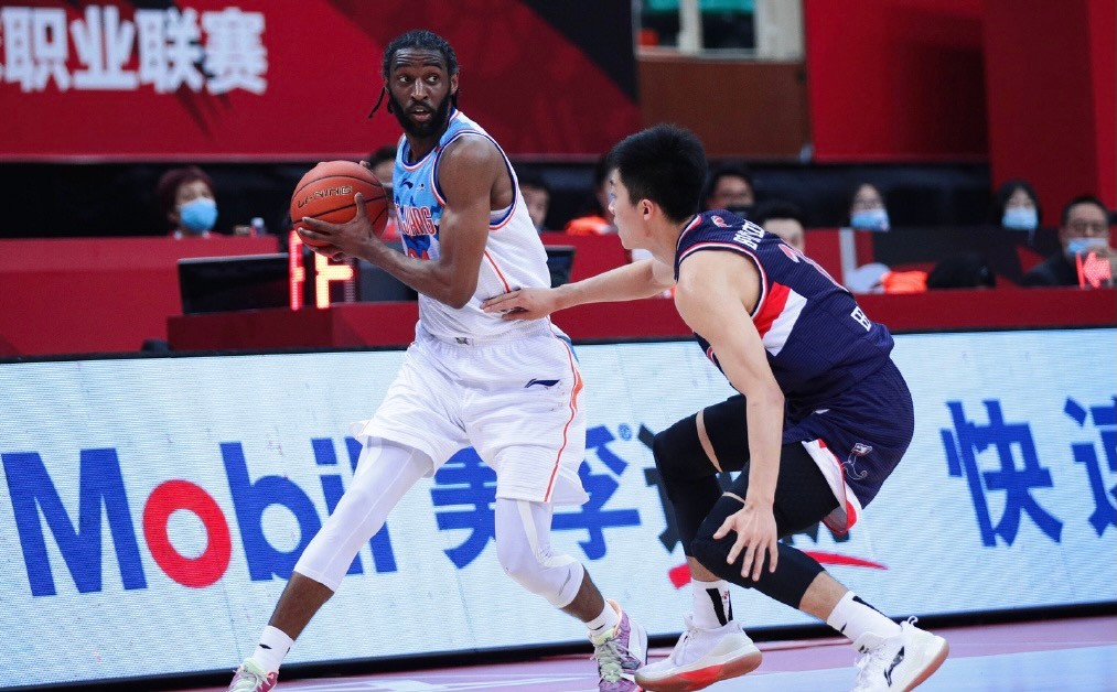 克拉克|CBA旧将澳洲夺冠，打出千万身价！曾夺NBA冠军，重返中国工资高