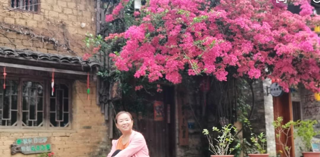 徒步|“抛夫弃女”自驾游两年后，58岁网红阿姨终宣布离婚，为自己而活