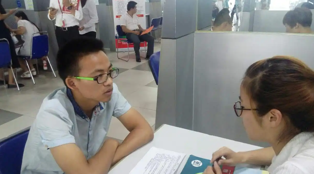 国企|“理想男友”职业排行榜，国企职员不受欢迎，榜首并不意外