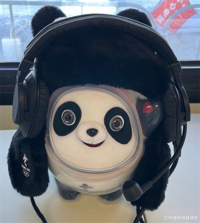 米兰|美国选手落泪感谢中国：让我感到回家了！外国网友也为中国叫好