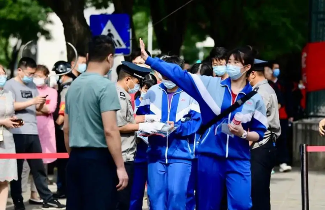 考试|教育部发布通知,中考“分配制”或将实行,内卷能够消失吗?