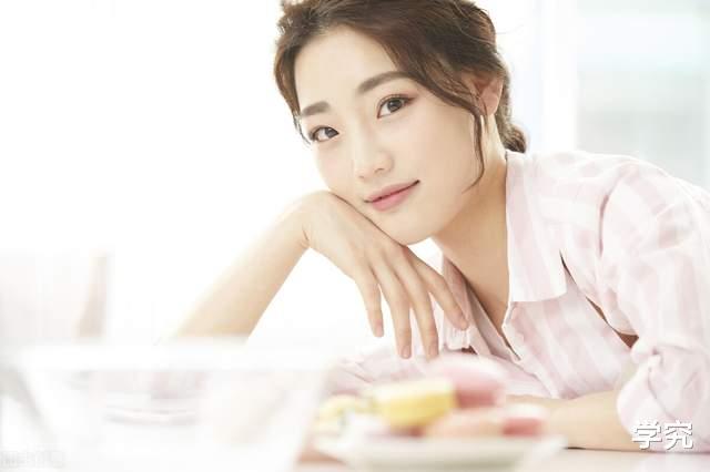 软弱|职场中把握好自己的脾气,社交中不能太软弱,守好人际交往的底线