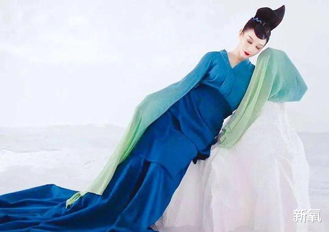 吴倩|吴倩重回灵气巅峰，为什么我说内娱有书卷气则可称王？