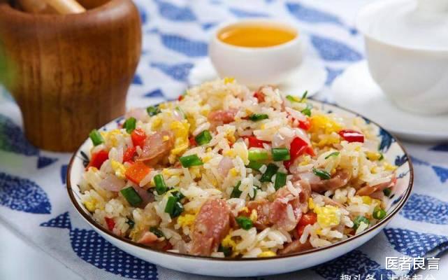 蔬菜|一碗隔夜饭吃进ICU?隔夜饭能不能吃?劝告:这5种食物尽量别隔夜