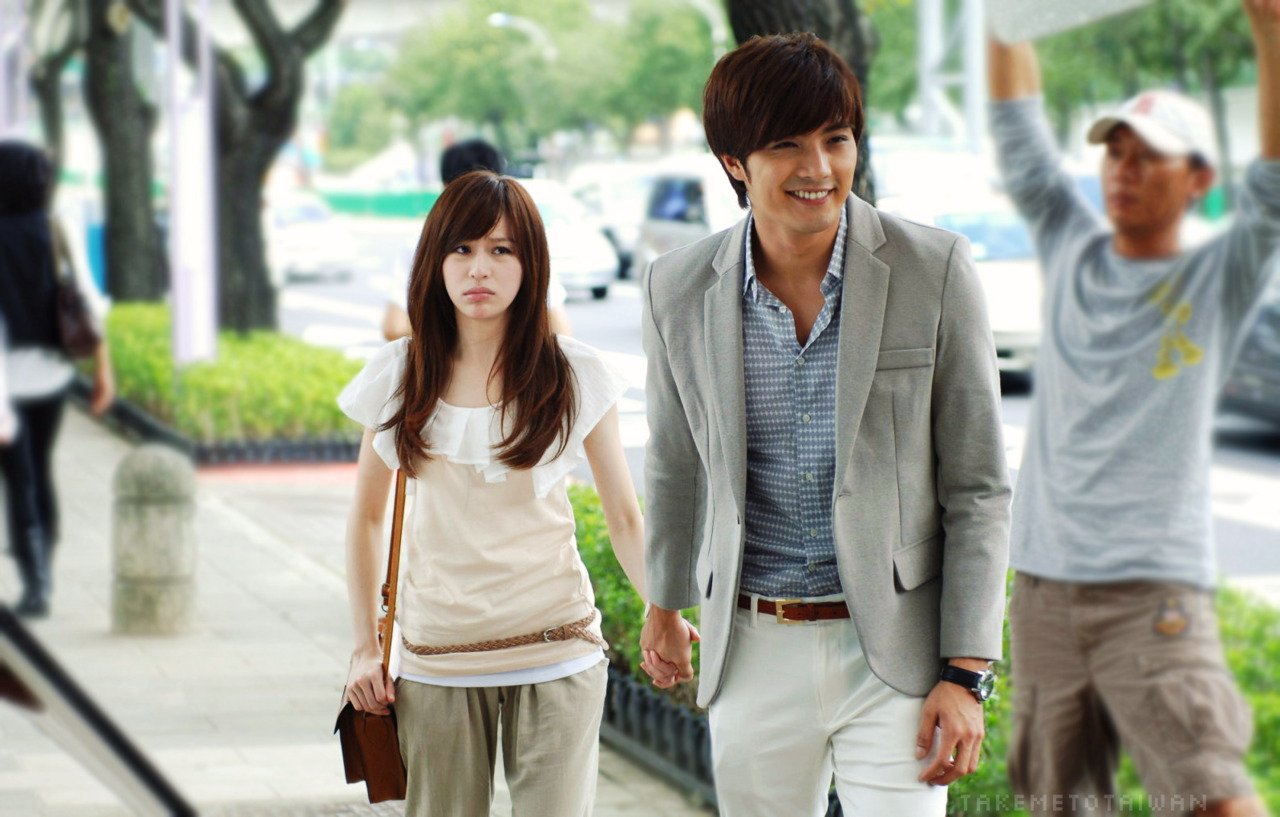 王心凌|王心凌《爱上查美乐》重播，湖南卫视又成功掌握了流量密码