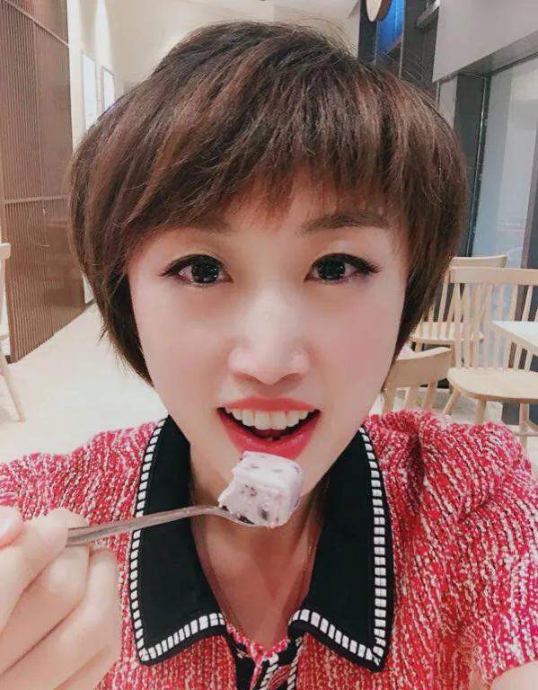 广州队|郭跃父亲郭向生：难忘与女儿练球的岁月，年少成名的骄傲毁了她！