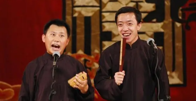 何云伟|积怨已深何云伟离开德云社，忘恩负义名声下跌只能直播