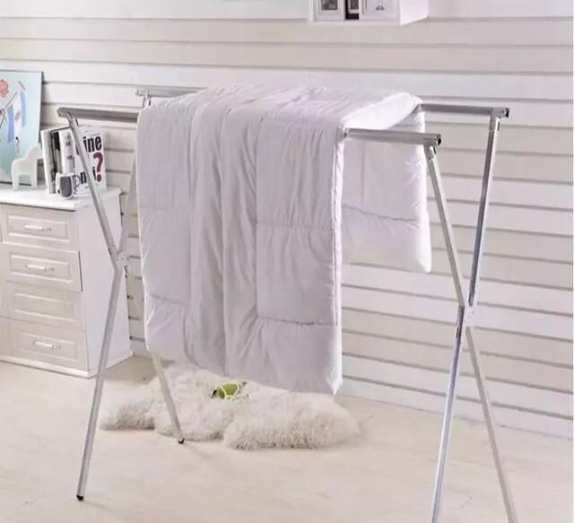 越来越多人阳台这样装，不仅解决了晒衣问题还美观，老婆很满意！