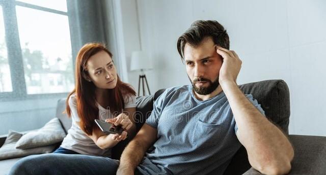 |一些家庭的丈夫收入全部上缴，只留可怜的一点零花钱是真的吗？