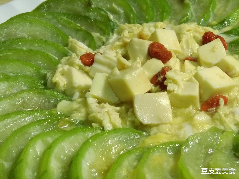 三伏天将至，这4种食物要常吃，解暑降燥，开胃解馋，好吃不上火