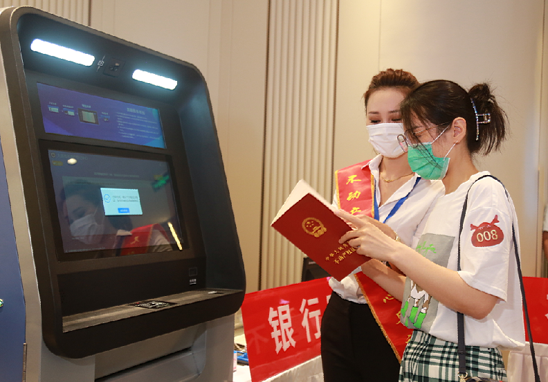 豪宅|大连首次!金普新区推出“交房即办证”一站式服务