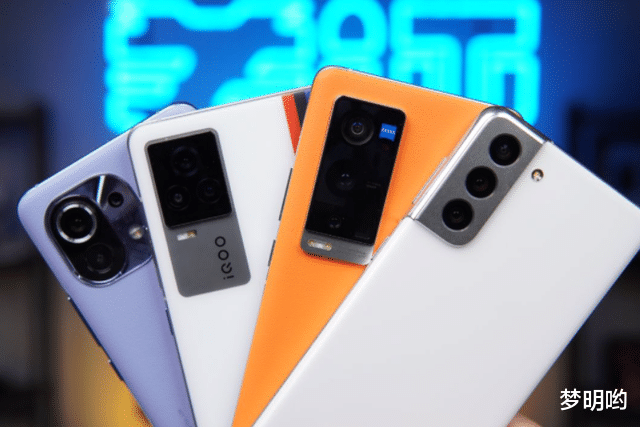 苹果|苹果无地自容，“国产黑马”宣布新技术，手机行业将迎“变革”