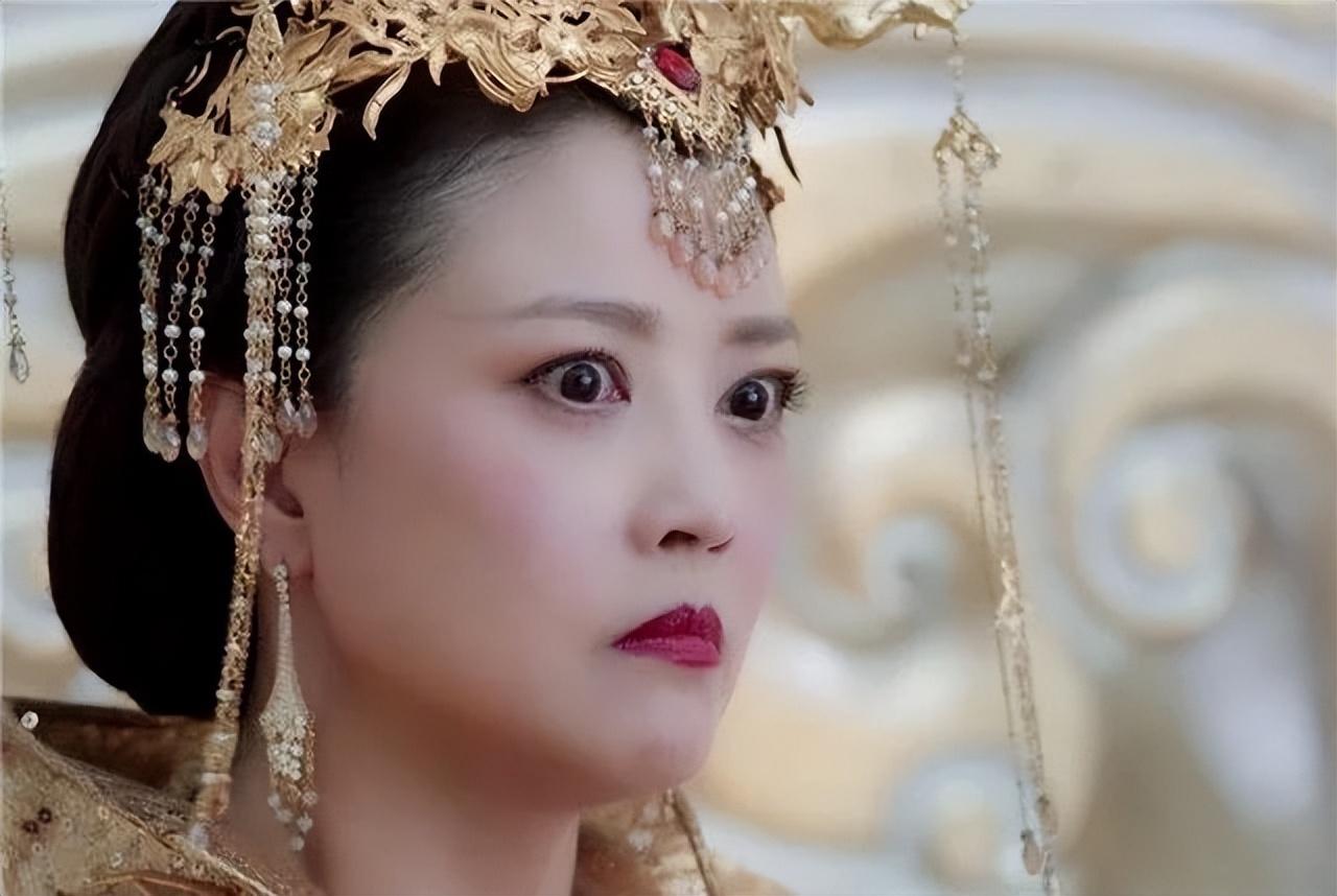 赵雅芝|演技平平却被捧成“老戏骨”?其实不是年纪大就等于演技好