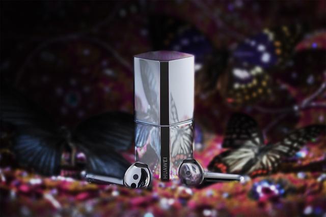 华为|女性出街潮物，华为口红耳机由内而外散发女性魅力