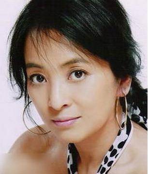 李勤勤|第一任嫁日本，第二任嫁美国，第三任是法国人，曾扬言不嫁中国人