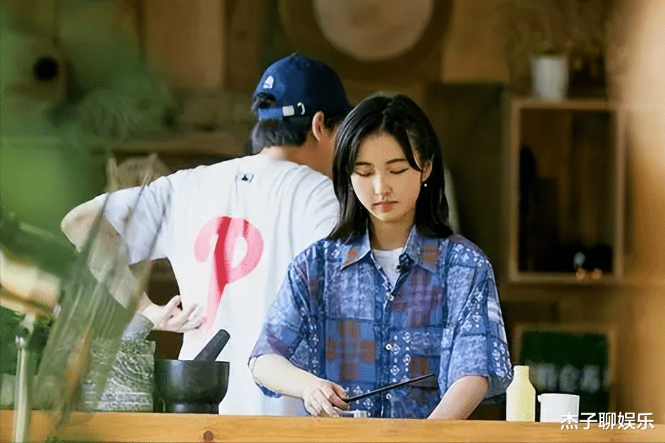 向往的生活|从三个方面来分析，《向往的生活》“自然化”的情节刻画