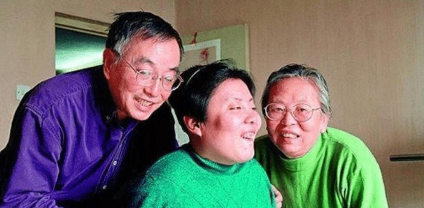 姐姐在北大坠崖,妹妹在清华铊中毒后只剩七岁智商,生活无法自理