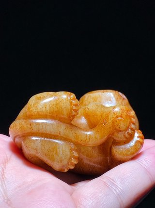 钱币|辽金 和田玉籽料 白玉受沁 玉虎 秋山虎 摆件 把件