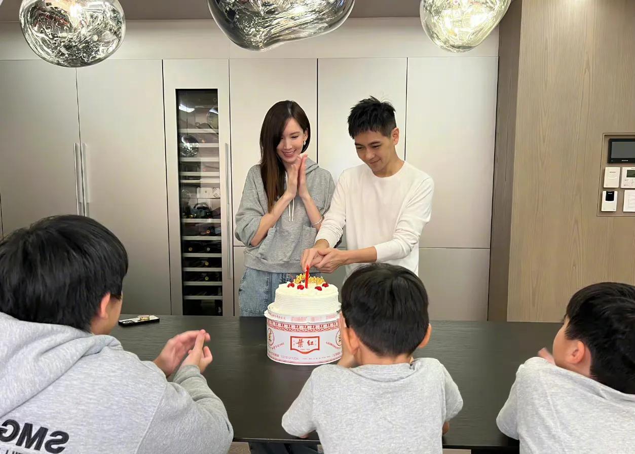 林志颖|林志颖恢复健康,开起车来依旧拉风!网友:还是不怕?