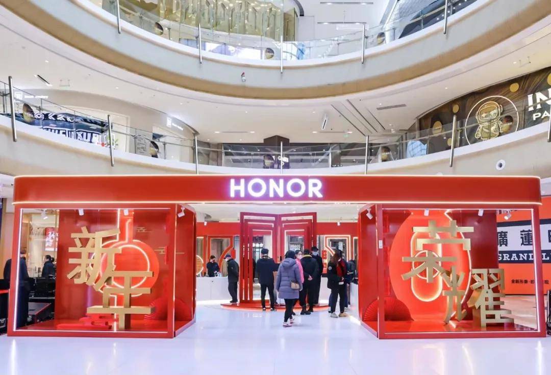 華為榮耀|榮耀登頂安卓陣營第一，2022手機市場變革幾何？