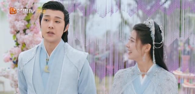 一夜新娘2|《一夜新娘2》首播:男女主脸圆润,剧情又土又甜,女配角抢眼