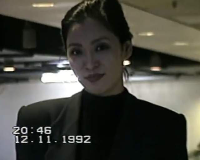 向太|63岁向太罕晒年轻旧照！甜蜜表白老公向华强，美貌不输儿媳郭碧婷