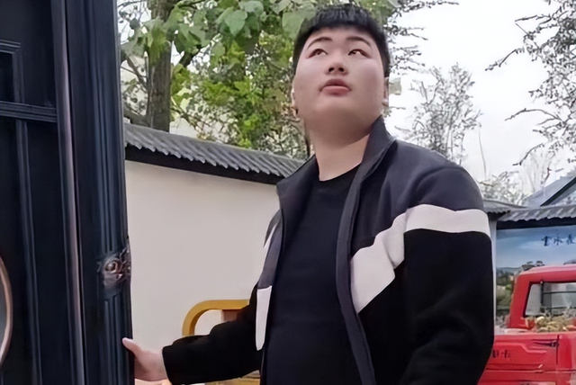 陈萌|“人心不足蛇吞象”:新儿媳再提要求,大衣哥卑微同意,陈萌会是下一个陈亚男吗?