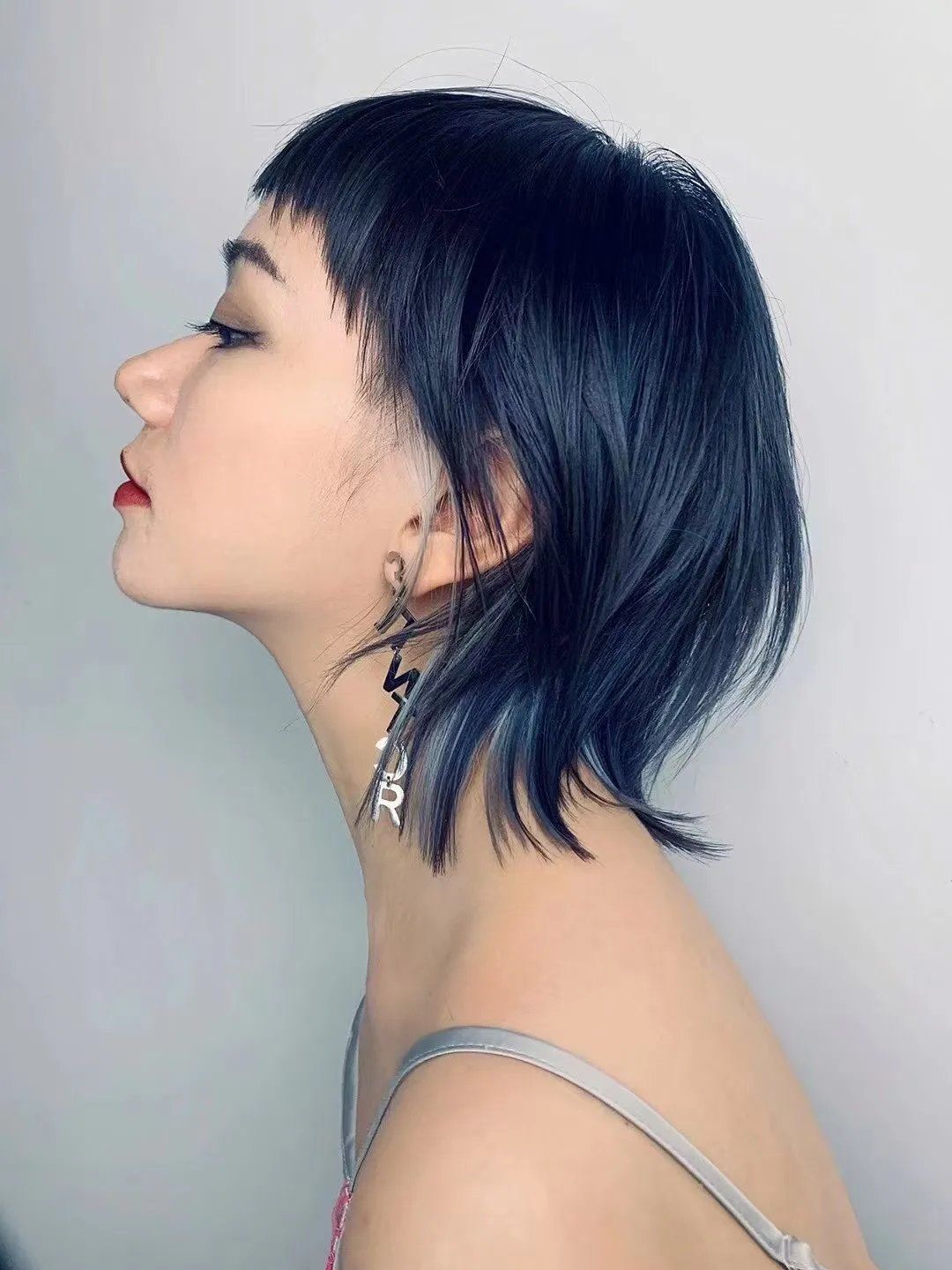 衬衫 这21款发型很火，每款都心动，该换发型的别错过
