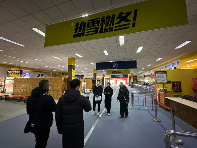 求职|沉浸式直播带岗!“云企速递”走进军都山滑雪场