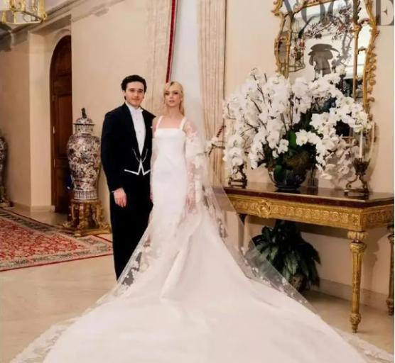 汪小菲|贝克汉姆27岁儿媳和19岁准儿媳闹不和，贝嫂坦言：准儿媳更听话