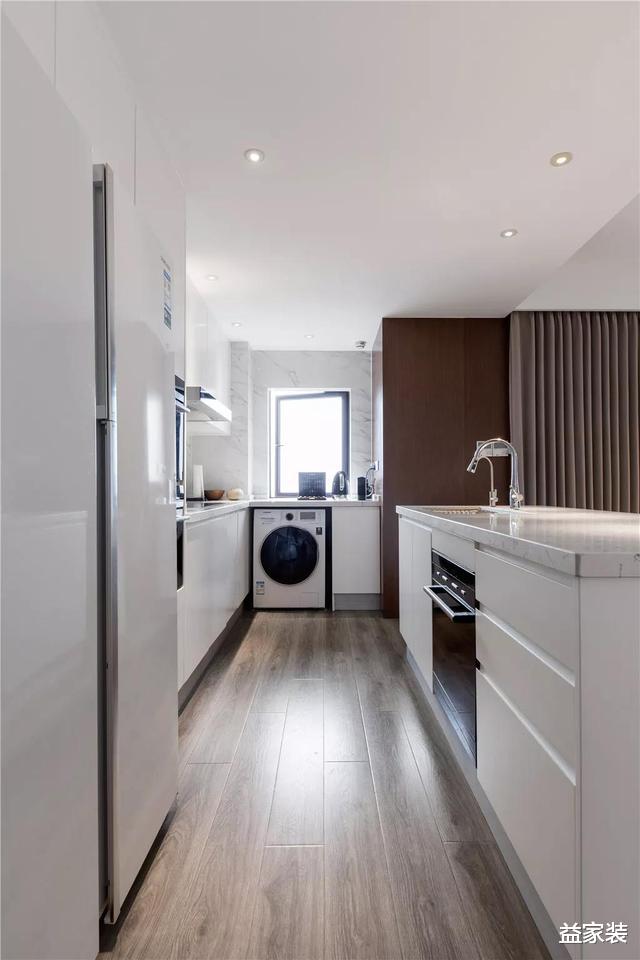 140平的家,走廊和过道都不放过,太高级了!买房就该这样装