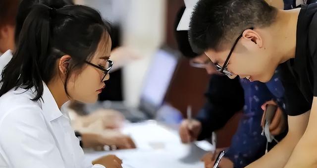 招聘|中国烟草面向社会招聘，平均年薪可达10-16万，30岁以下都有机会