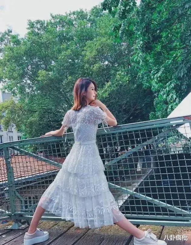 迪丽热巴|迪丽热巴黄景瑜的无效声明!面对怀孕大瓜,当年赵丽颖劈了叉……