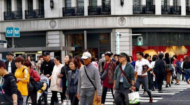 中老年人|“新三害”出现,部分中老年人沉湎其中,老百姓需提高警惕