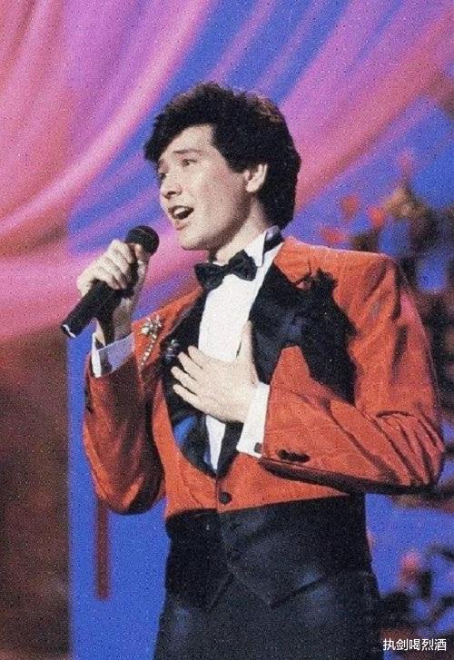 费翔|费翔：爱过3个顶级美女，自称一辈子不会结婚，他经历了啥？