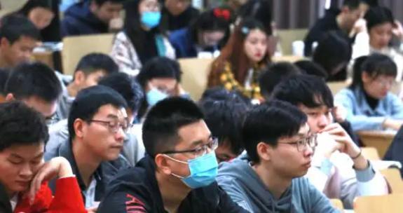 佛系|导师的佛系管理风格,受到研究生吐槽,真实原因却令二本生汗颜