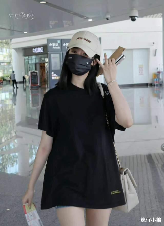 孟美岐|孟美岐复出了！与诸多当红偶像录制全新综艺，上演选秀艺人大杂烩！