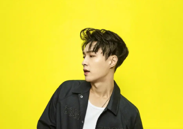 张艺兴|无论是哪个领域,张艺兴这样努力的人,都会是非常值得人夸奖的