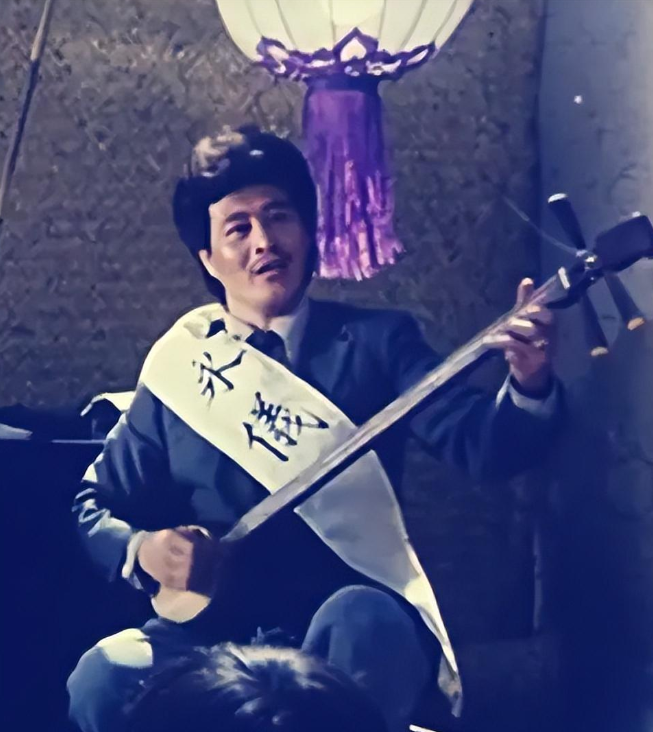 葛淑珍|葛淑珍：从洗碗工到百万富婆，离开前夫赵本山后，才是人生的开始