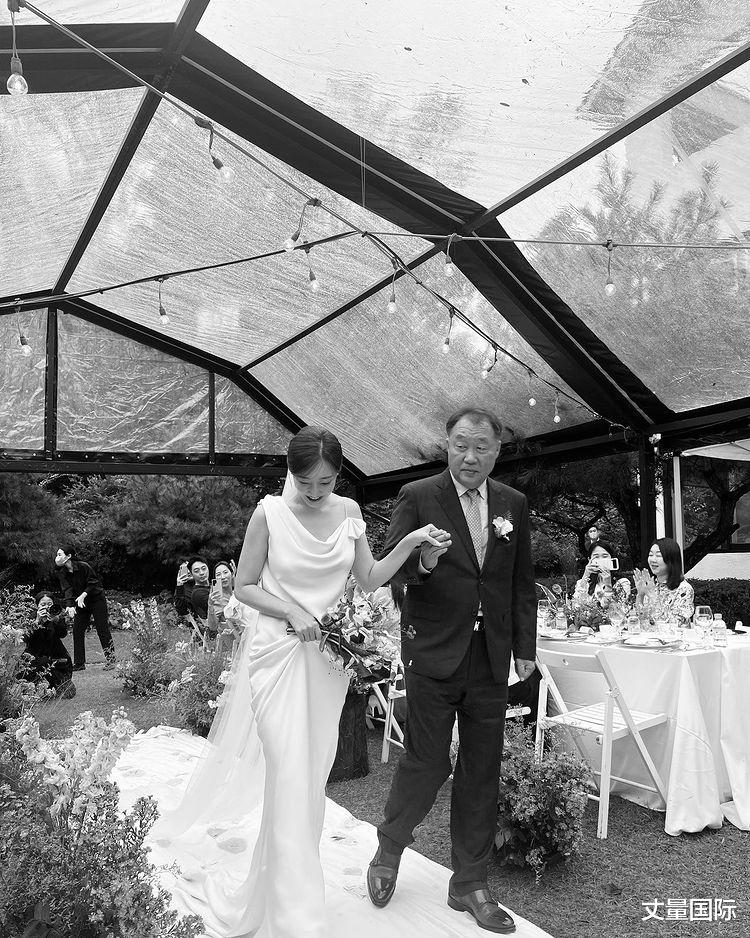 韩剧|回顾2022年结婚的7位「韩剧女神婚纱照」