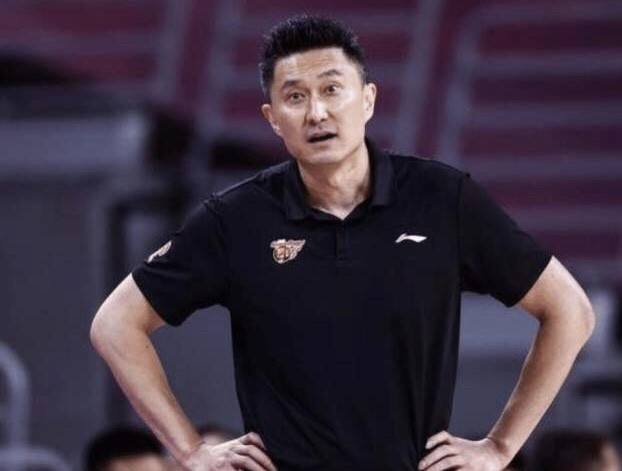 广东男篮|爆料：广东男篮2大核心或被出局，这样的战绩对不起杜锋给的500万