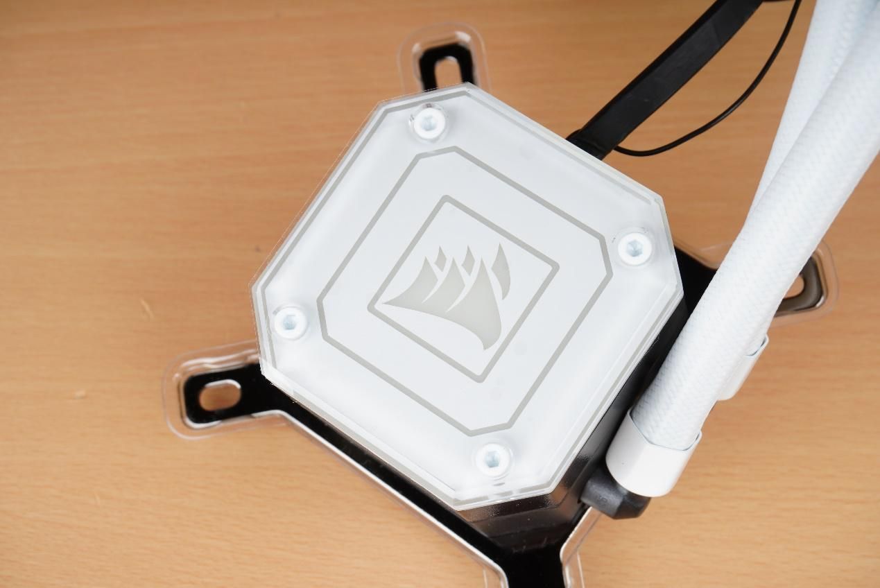 OPPO|玩法独特、充分照顾老用户的需求,iCUE ELITE LCD 升级套件深度体验