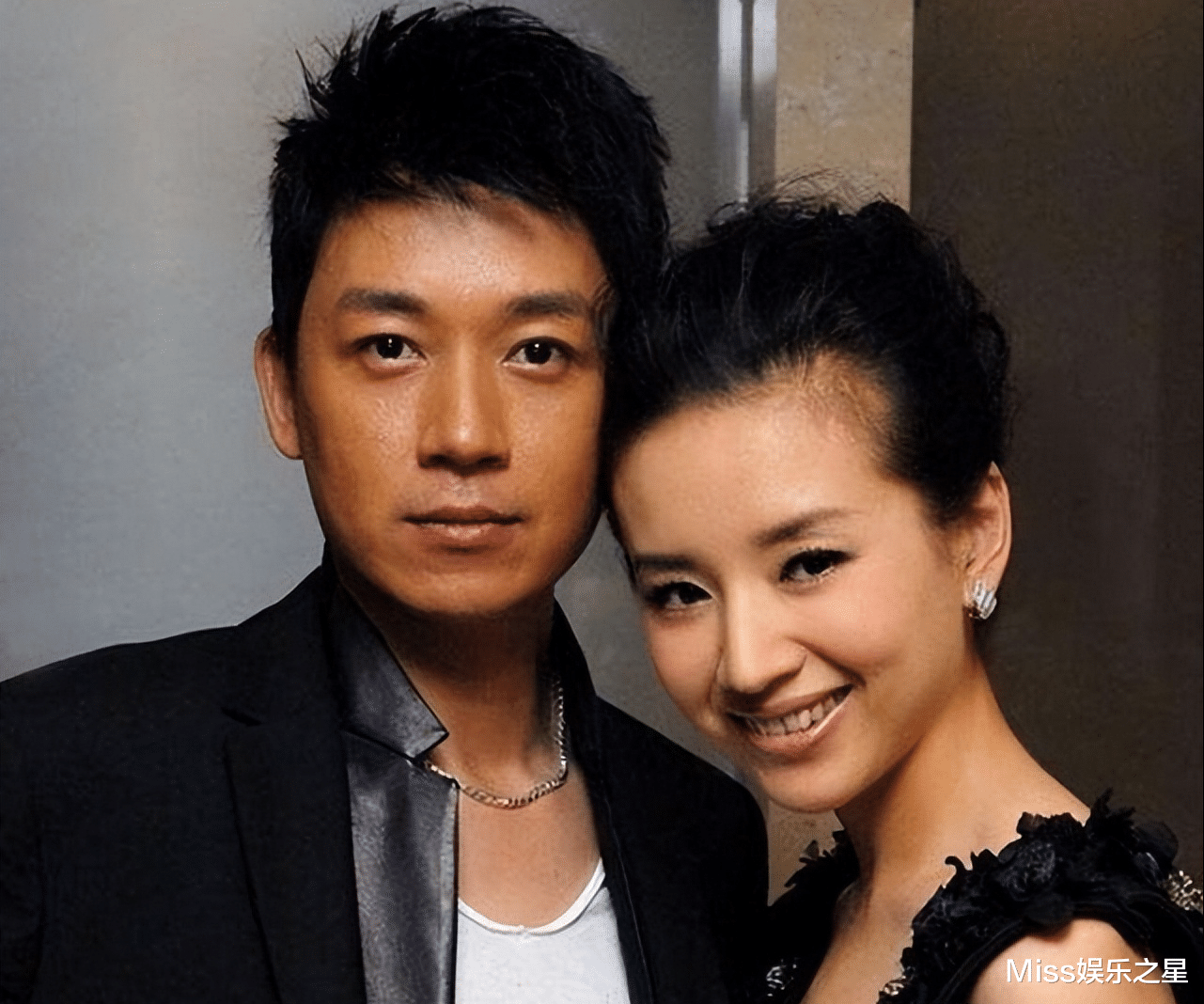 董洁|9年不让见儿子，潘粤明反倒发文感谢董洁，董洁并未领情